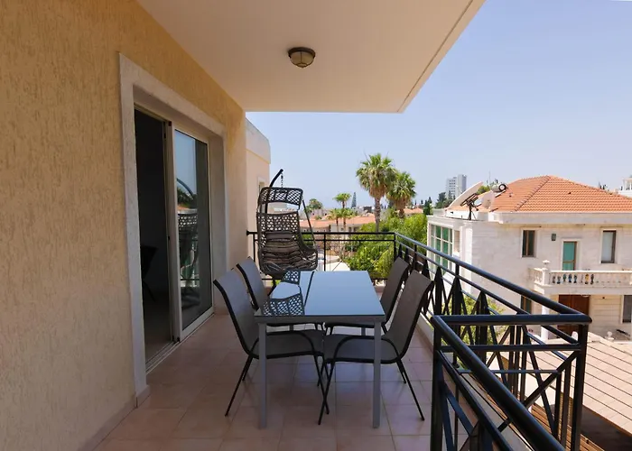 Phaedrus Living Pyrgos Seaside Flat * Lemesos