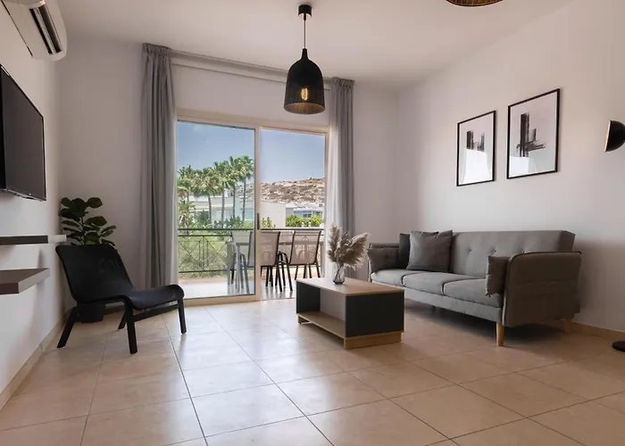 Phaedrus Living Pyrgos Seaside Flat Apartamento